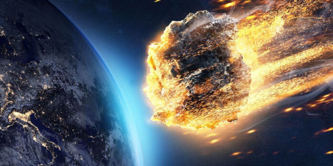 Riesiger Meteorit trifft an einem Tag die Erde
