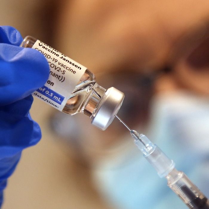 Impfstoff wird Mangelware, $IMPF Kurs kurz vor Explosion