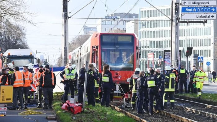A 737-600 Plane is crashed at Cologne-Germany over a Light-Rail Tram