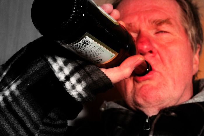 Pabst gesteht öffentliches Alkoholproblem!